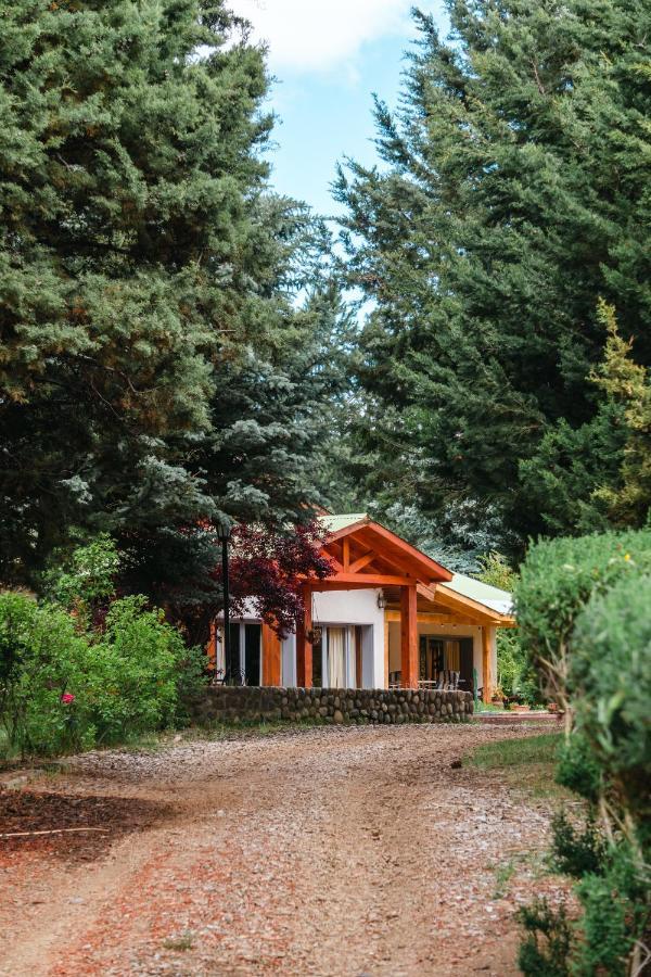 Estancia Quillen Lodge - Hosteria Aluminé Eksteriør billede